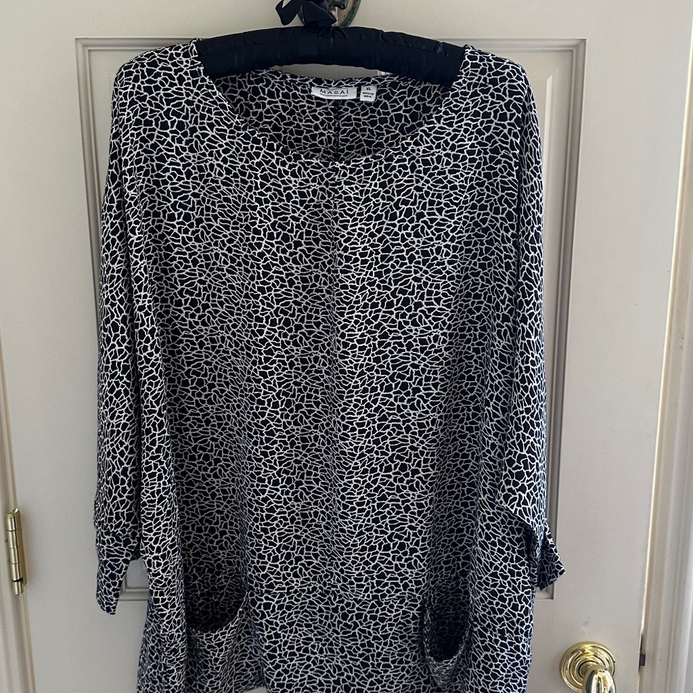 MASAI XL 100% Viscose Printed Top/NWOT